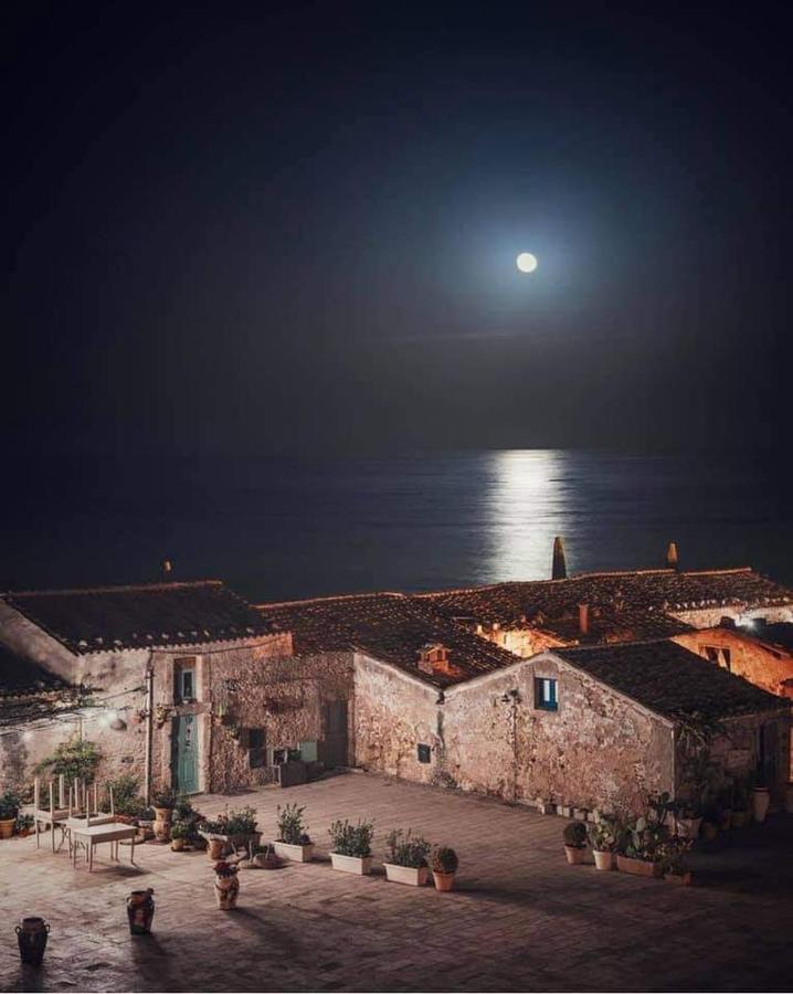 Apartamento Casa Vacanze Il Glicine 1 Pachino Exterior foto